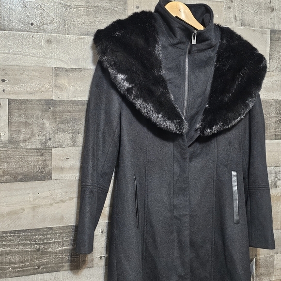 Via Spiga Faux Fur Collar Wool Trim Coat - Picture 3 of 11